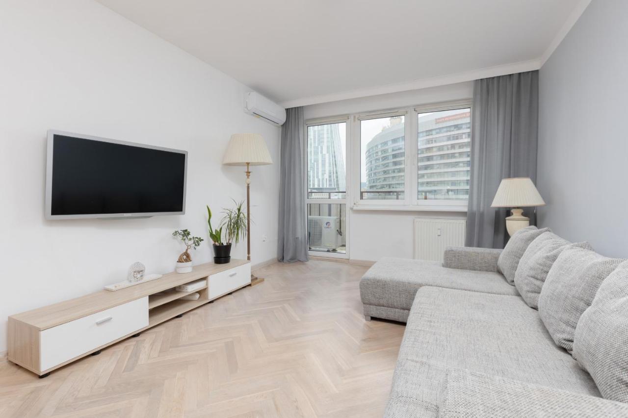 Zlota Apartment Center Of Warsaw By Noclegi Renters Eksteriør bilde