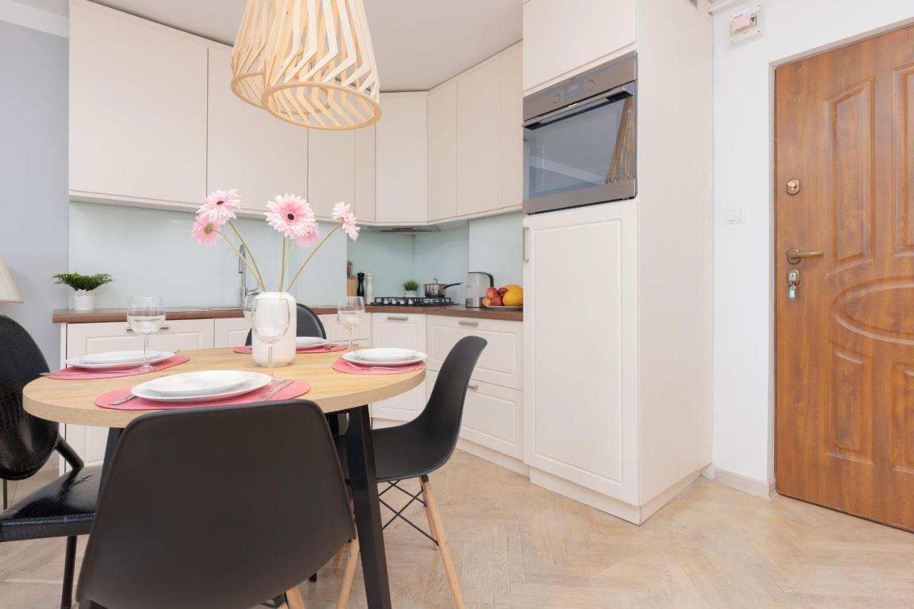 Zlota Apartment Center Of Warsaw By Noclegi Renters Eksteriør bilde